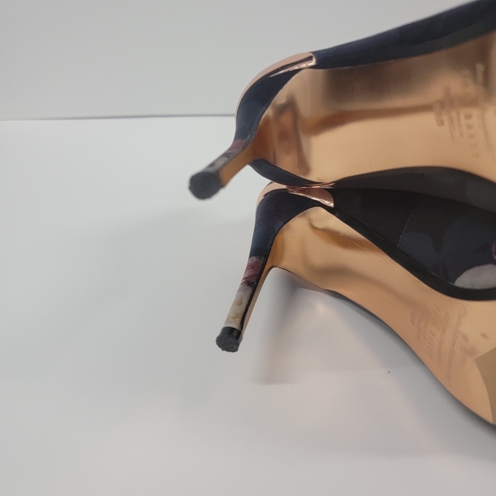 Ted Baker Heels Floral 39.5 9 - Picture 9 of 13